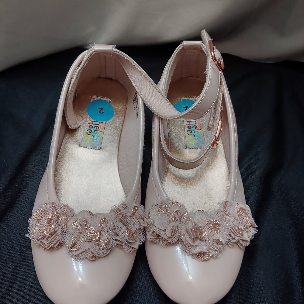 Shoes - Picture 3 of 3